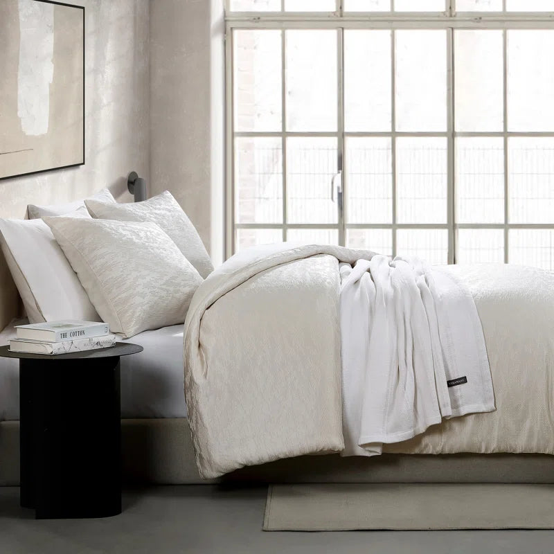 Illusion Ivory Duvet Cover Set