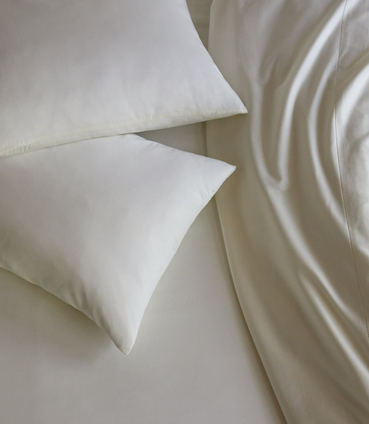 Clara Sateen Sheet Set | 100% Long-Staple Cotton | Peacock Alley for Casa Marella
