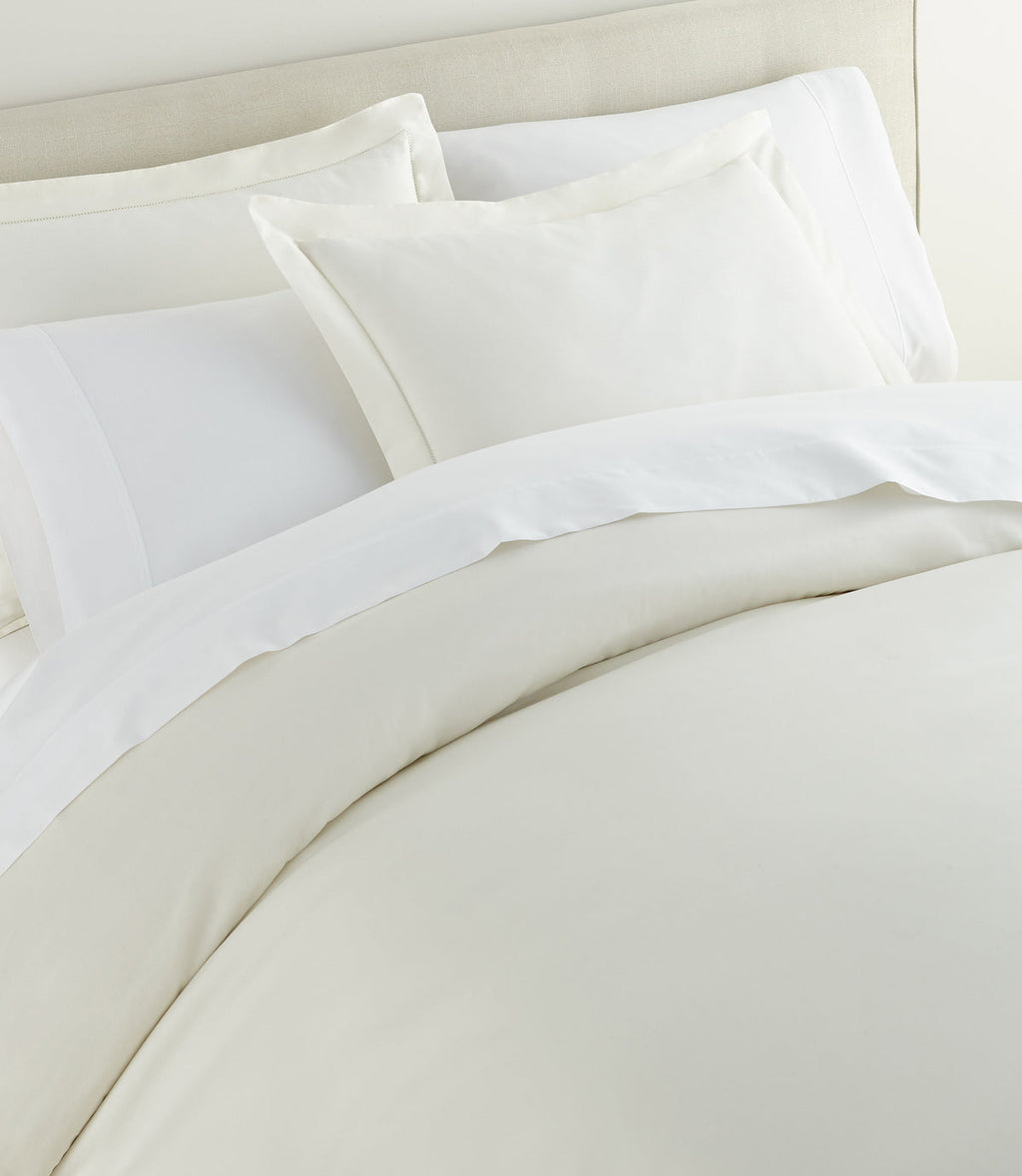 Clara Sateen Duvet Set | 100% Long-Staple Cotton | Peacock Alley for Casa Marella