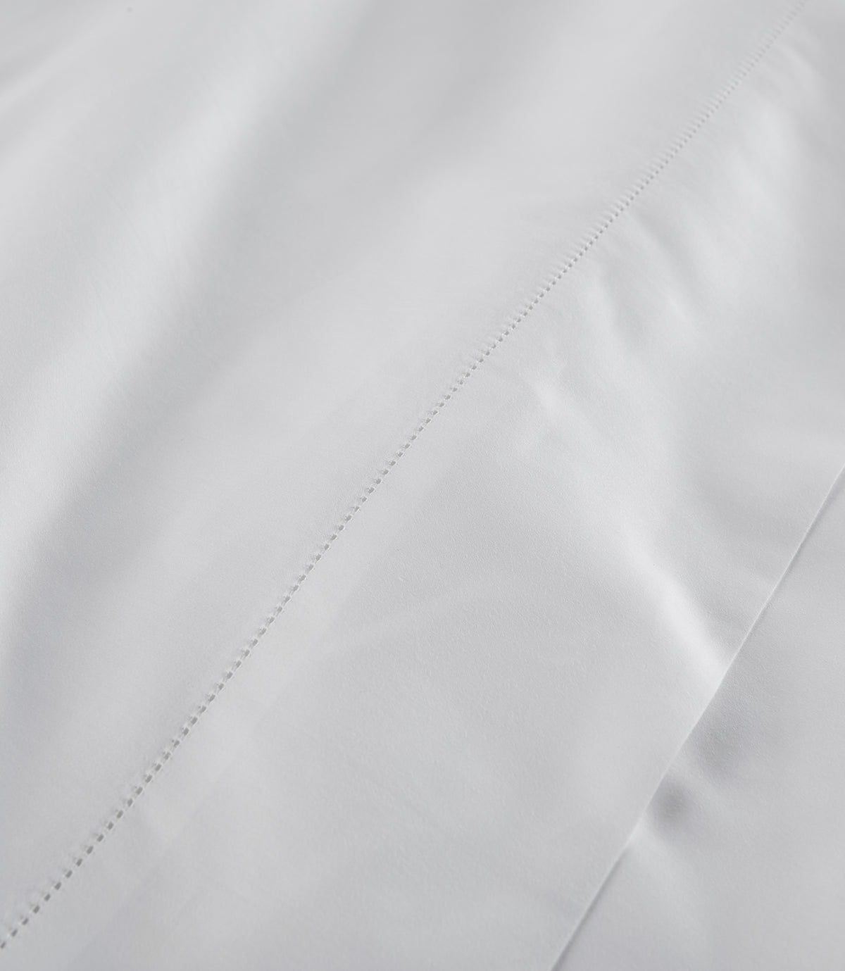 Clara Sateen Sheet Set | 100% Long-Staple Cotton | Peacock Alley for Casa Marella