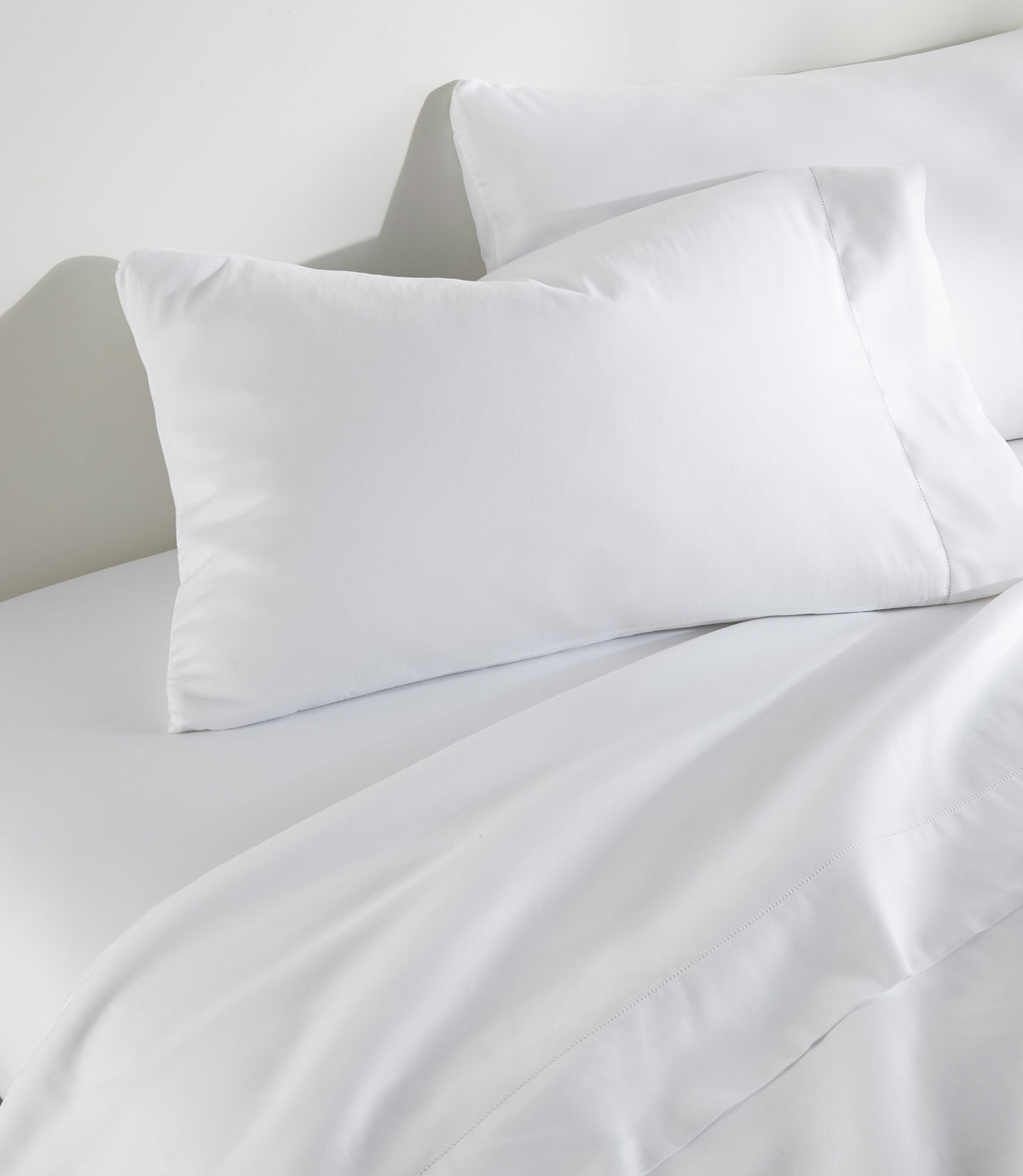 Clara Sateen Sheet Set | 100% Long-Staple Cotton | Peacock Alley for Casa Marella