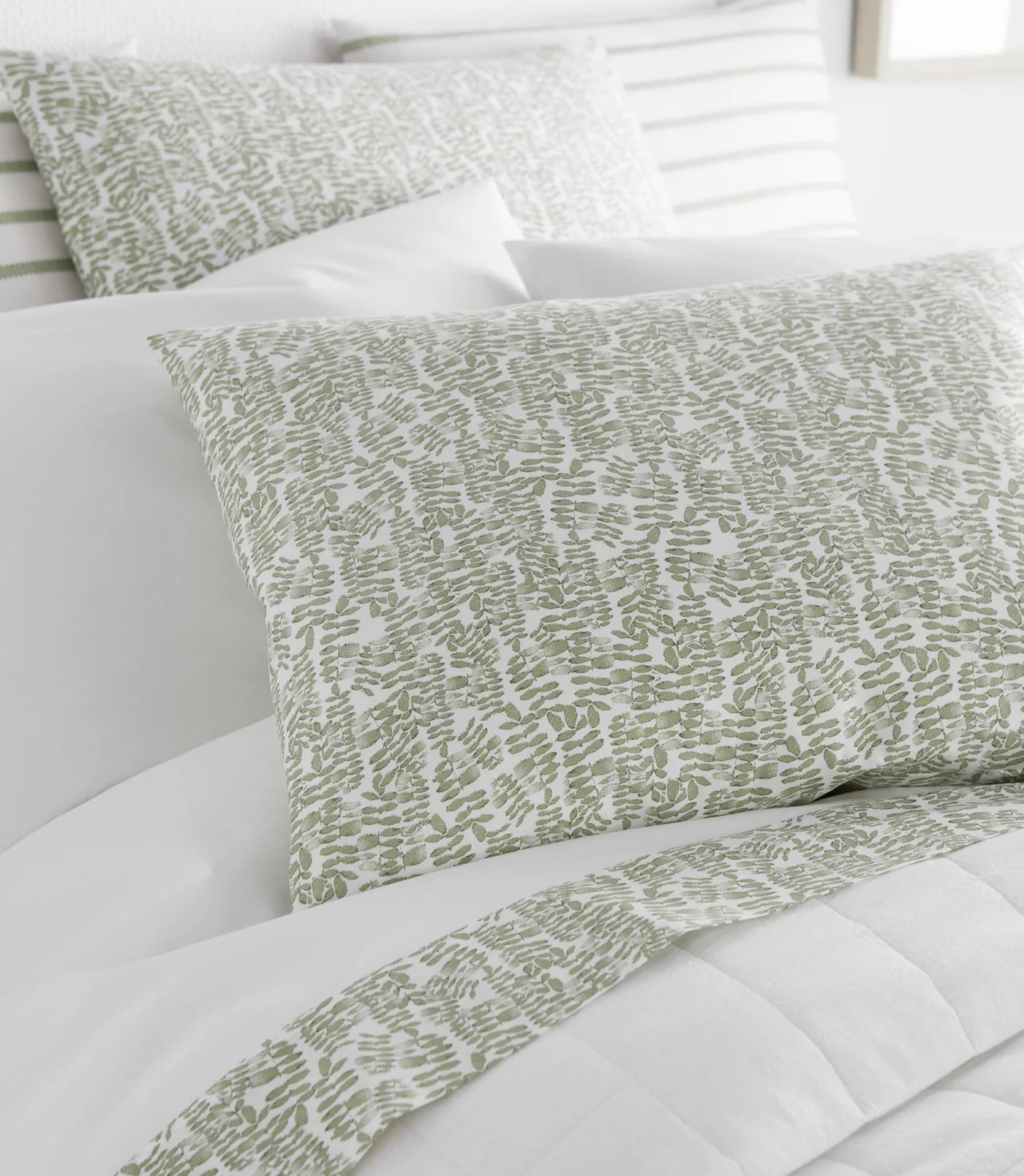 Fern Percale Sleeping Shams | 100% Long Staple Cotton | Peacock Alley for Casa Marella