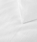 Montauk Matelassé Duvet Cover in Pearl – made in Portugal – Peacock Alley